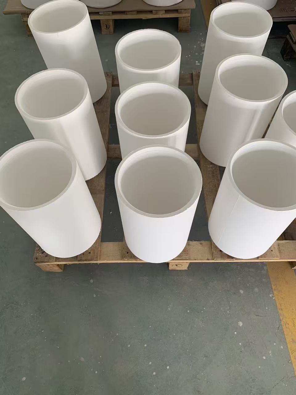 刚玉坩埚
